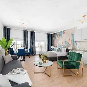 Gallery 7 - 4 Apartament