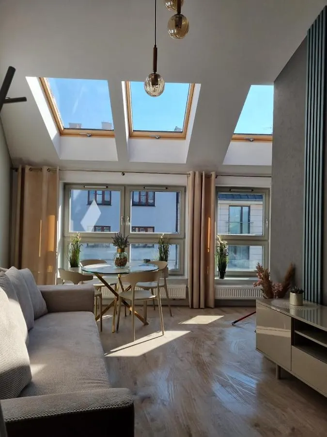 Επικοινωνία με το Apartament Miodowa Street Parking Free